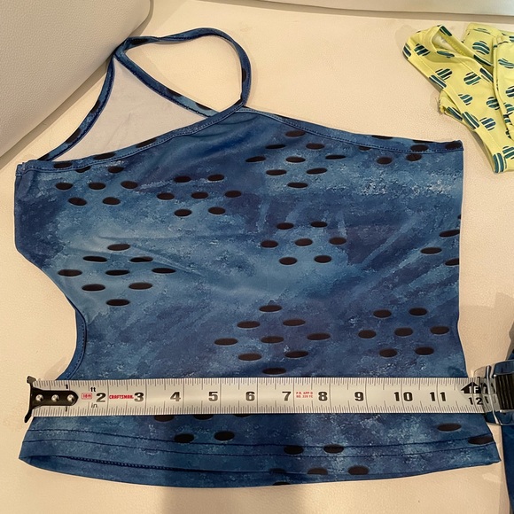 NWT M (SM)rad cutout asymmetric mini crop top arm covers sleeves cage reversible - Picture 12 of 16